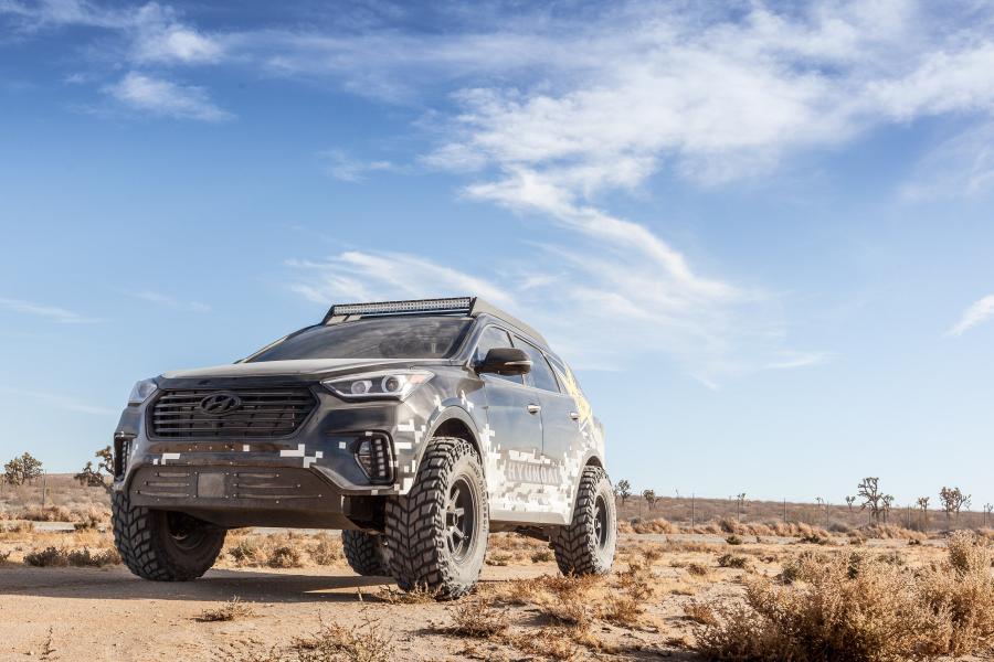  Hyundai Santa Fe Concept by Rockstar 2016 года  (фото 12 из 18)